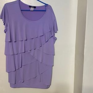 Gorgeous purple top sz Xl 🥰
